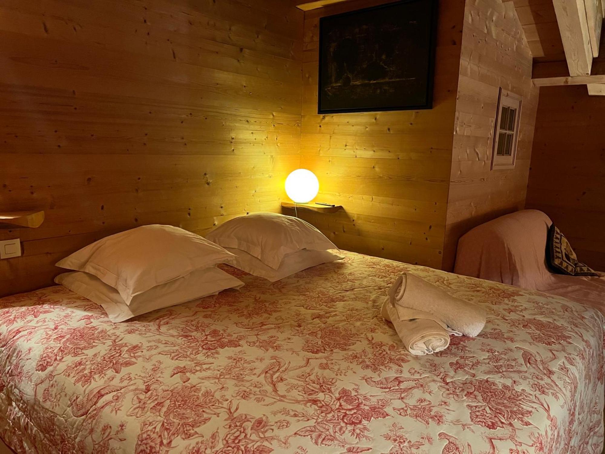 Chambres Et Mazots Du Chalet De Mado 메게브 외부 사진
